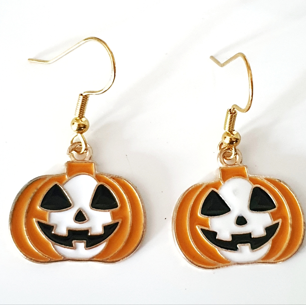 6 For $15 * Halloween Pumkin Enamel Earings